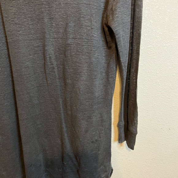 J. Crew Charcoal Long Sleeve Women's Tee. 100% linen   Size S - Picture 4 of 5